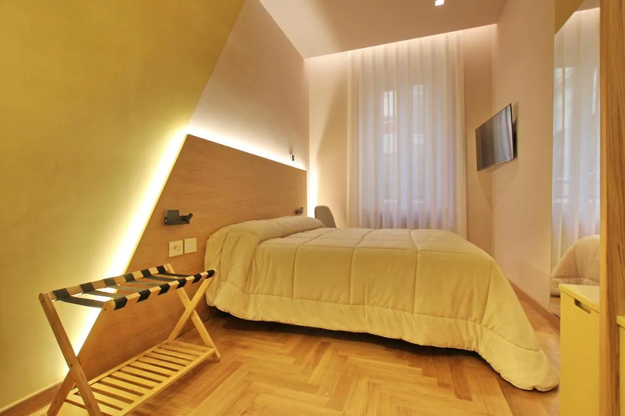 Dreaming Rome Suites Pensión